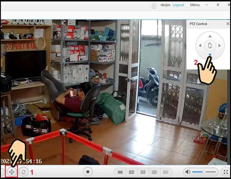 Điều khiển hướng xoay của camera 360 độ