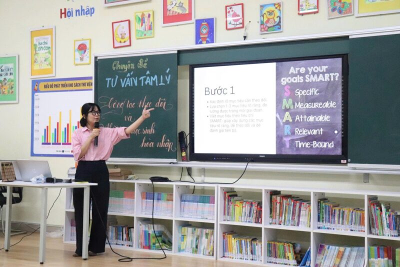 Tuyển Giáo Viên Tin Học TPHCM: Cơ Hội Nghề Nghiệp Và Yêu Cầu Chi Tiết