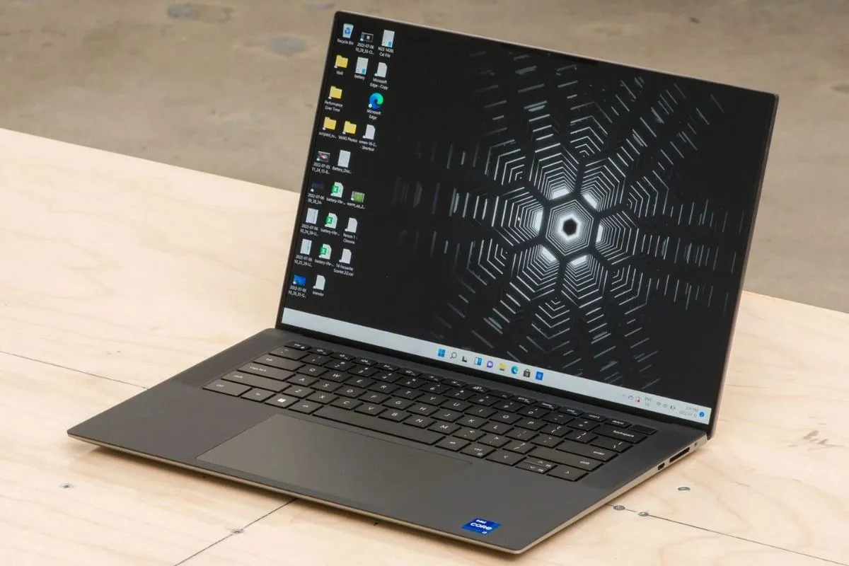 Dell Precision 5570 là dòng laptop workstation chuyên nghiệp dành cho các công việc đồ họa đòi hỏi cao