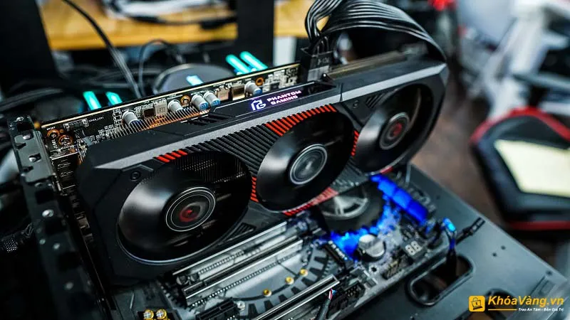 Quy trình vệ sinh chân tiếp xúc PCIe của card đồ họa