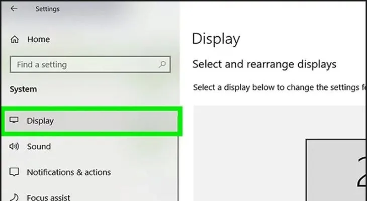Bạn hãy chọn Hiển thị (Display) để các tùy chọn nằm bên phải xuất hiện
