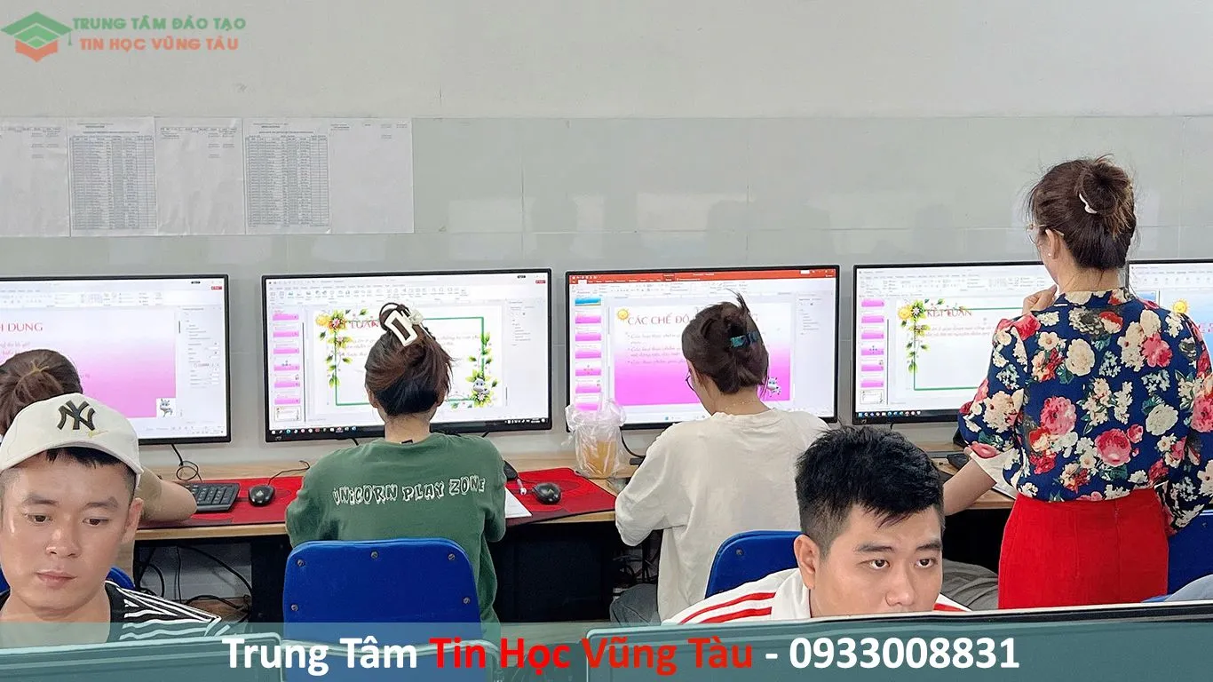 Giáo trình đào tạo bài bản giúp học viên nắm vững kiến thức nhanh chóng