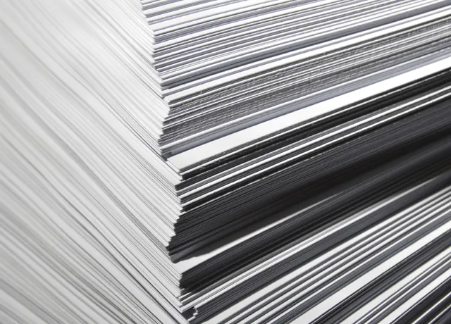 Sử dụng giấy in chuẩn giúp bảo vệ máy