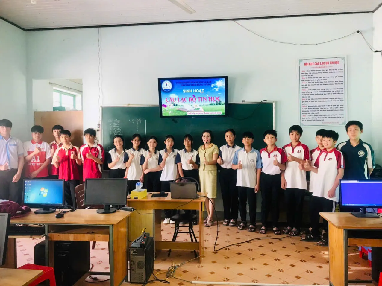 Hình ảnh bế mạc buổi sinh hoạt câu lạc bộ với nhiều kỷ niệm đẹp