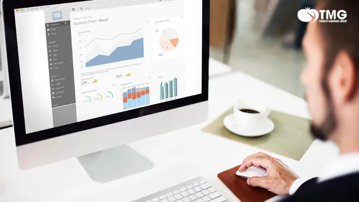 Học viên đang thực hành các thao tác trên phần mềm Excel cơ bản