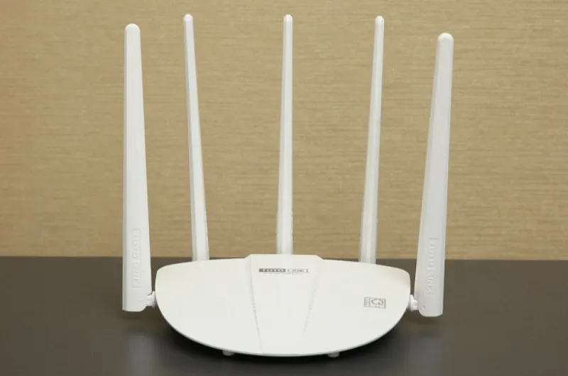 Khá»Ÿi Ä'á»™ng láº¡i cá»¥c Router