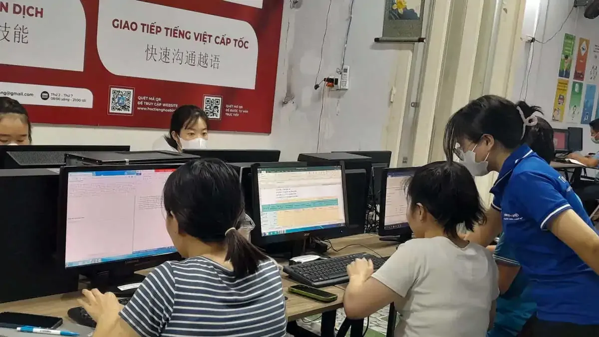 Khai Giang Khoa Hoc Tin Hoc Van Phong Tai Binh Duong