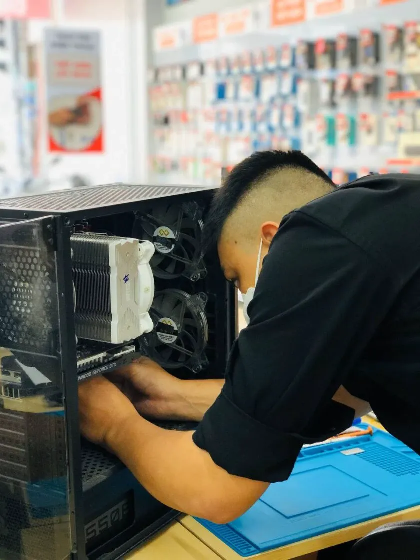 Thao tác đo đạc thông số nhiệt và điện áp của CPU sau khi nâng cấp