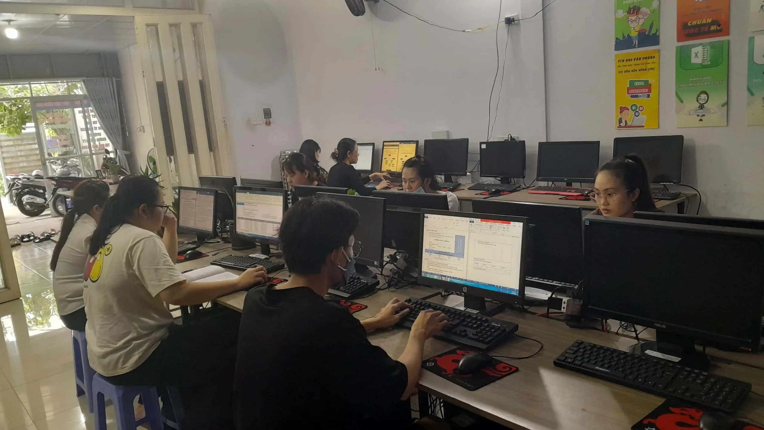 Lợi Ích Của Việc Học Tin Học Văn Phòng