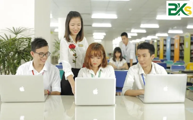 Môi trường học tập hiện đại tại Trường Trung cấp Công nghệ Bách khoa