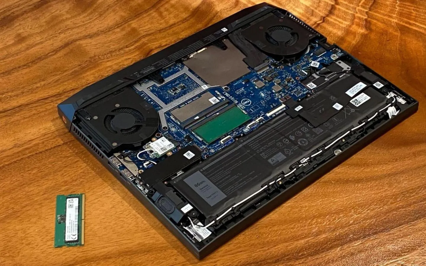 Việc nâng cấp laptop giúp tăng hiệu năng xử lý của thiết bị (Nguồn: Internet)