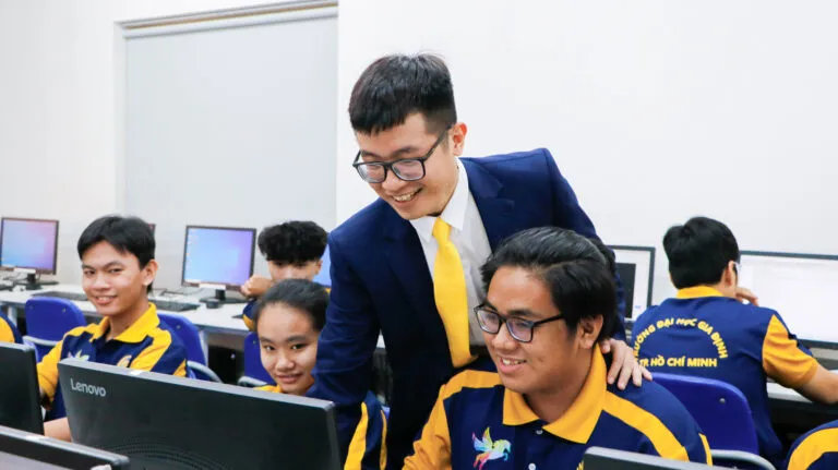 Hoàn thành khóa học an ninh mạng là chìa khóa mở ra tương lai