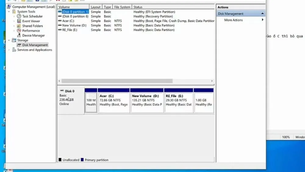 Disk Management interface showing partition layout