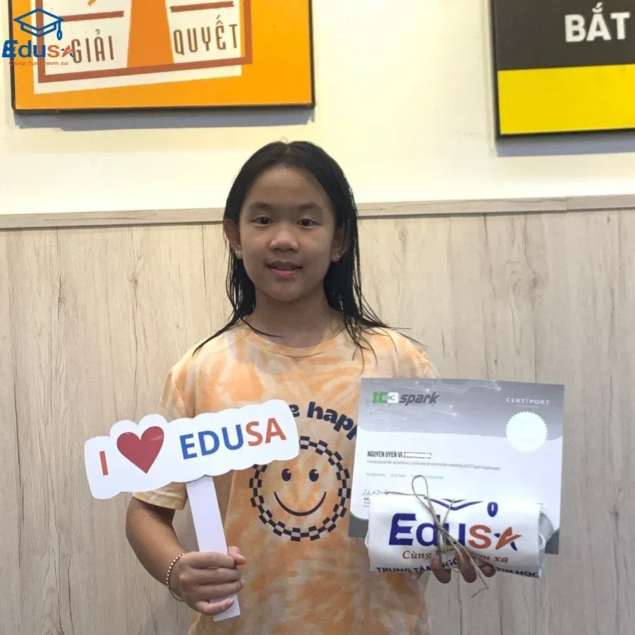 Tìm hiểu lợi ích thực tế và chứng chỉ tin học ic3 giá bao nhiêu hiện nay