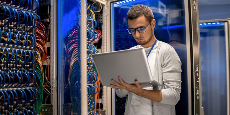 Ngành Công Nghệ Thông Tin Học Trường Nào Tốt Nhất Hiện Nay?