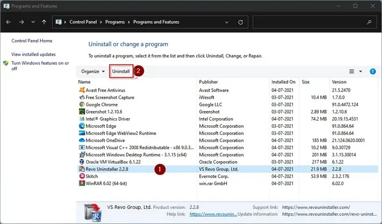 Trình quản lý Programs and Features trong Control Panel truyền thống
