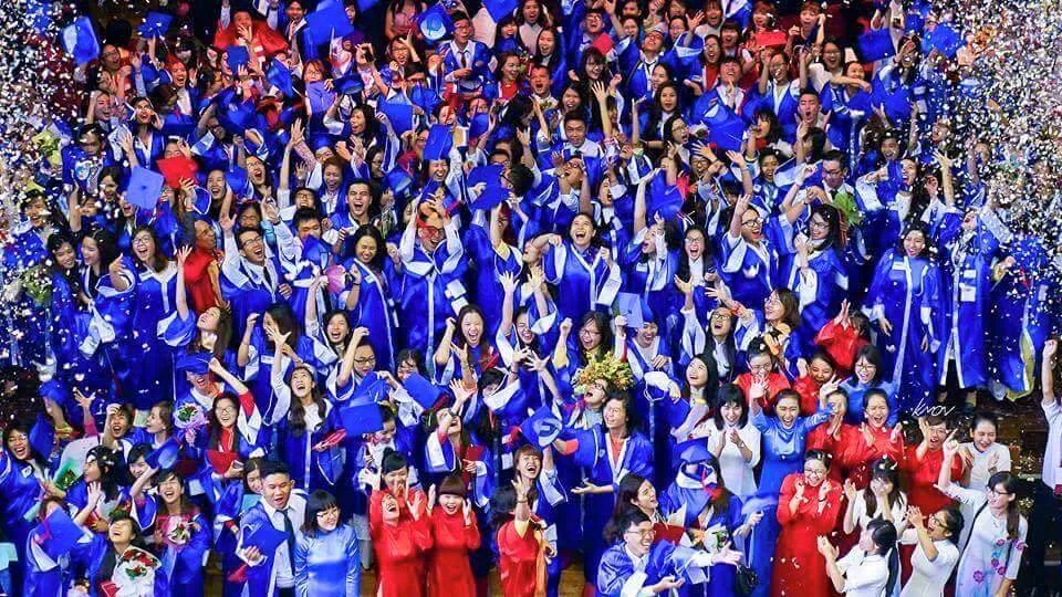 Tư vấn về đại học ngoại ngữ tin học tphcm học phí cho tân sinh viên