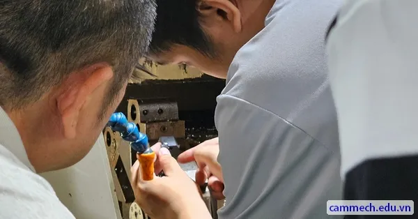 Gia công chi tiết thực tế trên máy tiện tại trung tâm